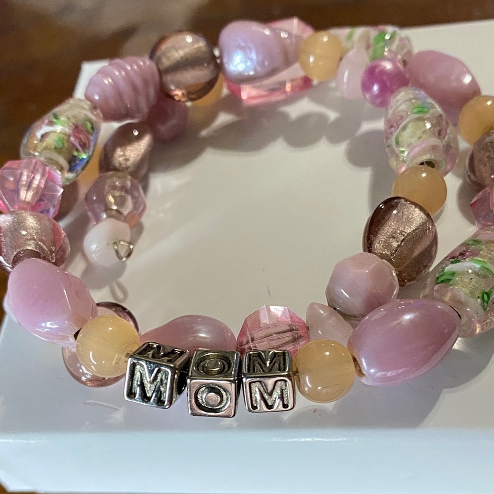 Pink and Silver All Glass Beaded 'MOM' Bracelet